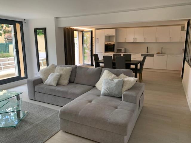 Les Volets Bleus Apartment Ница Екстериор снимка