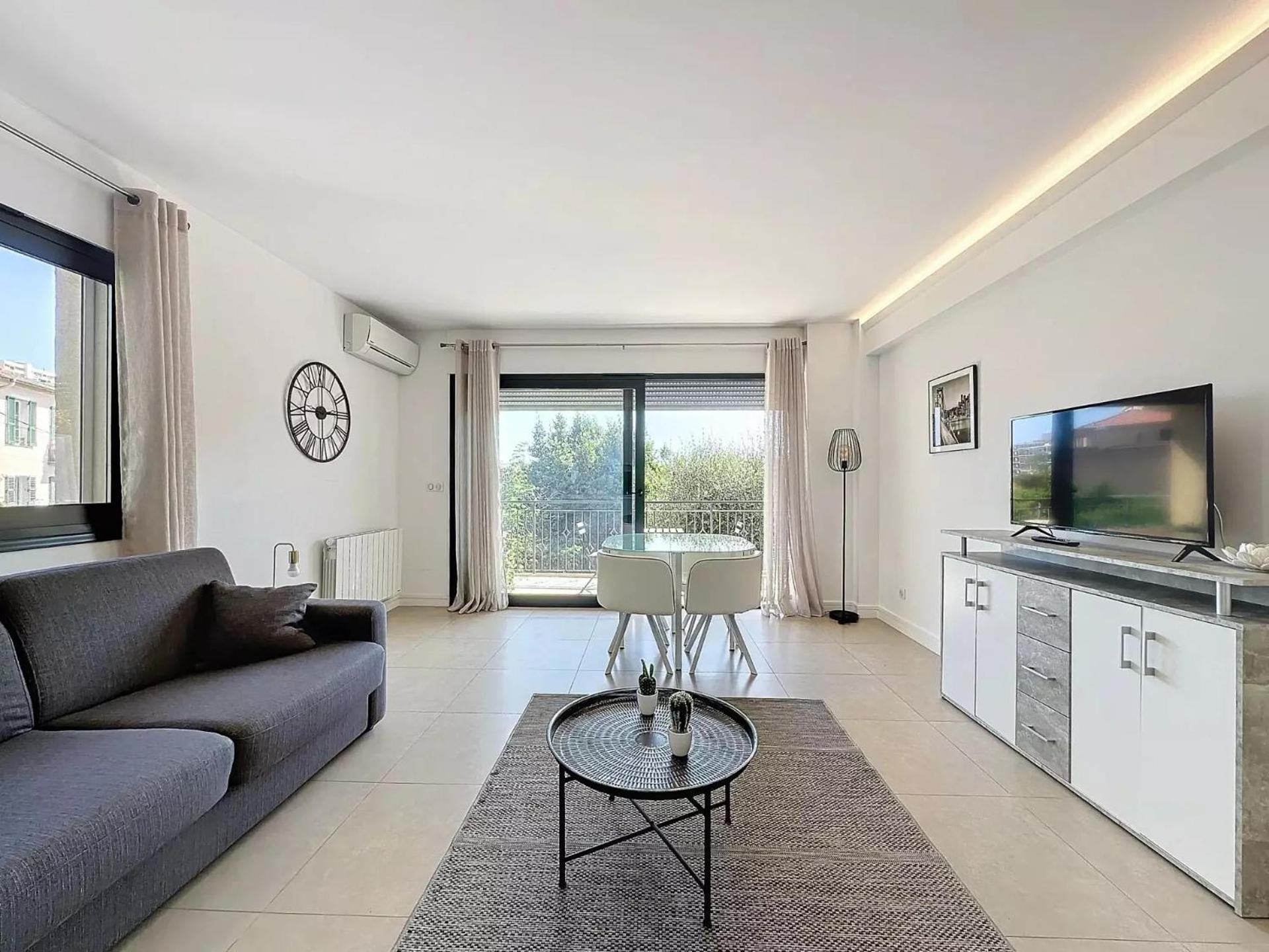 Les Volets Bleus Apartment Ница Екстериор снимка
