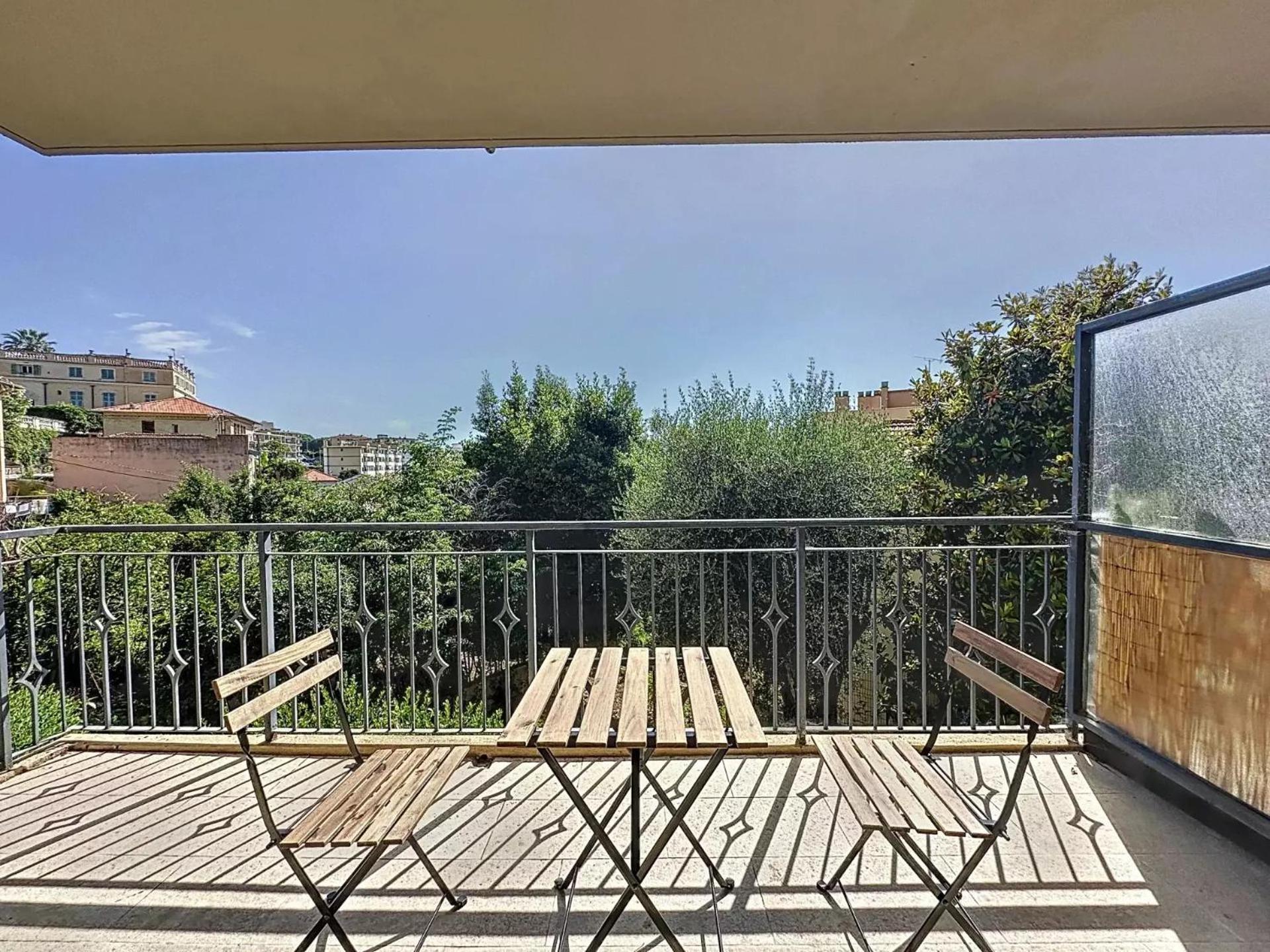 Les Volets Bleus Apartment Ница Екстериор снимка