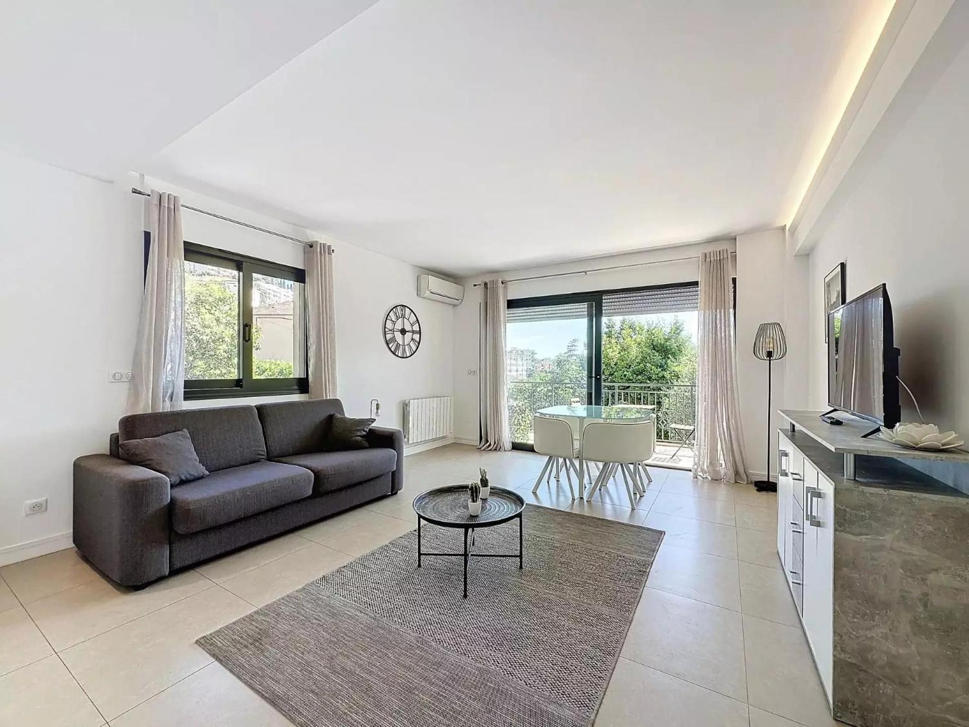 Les Volets Bleus Apartment Ница Екстериор снимка