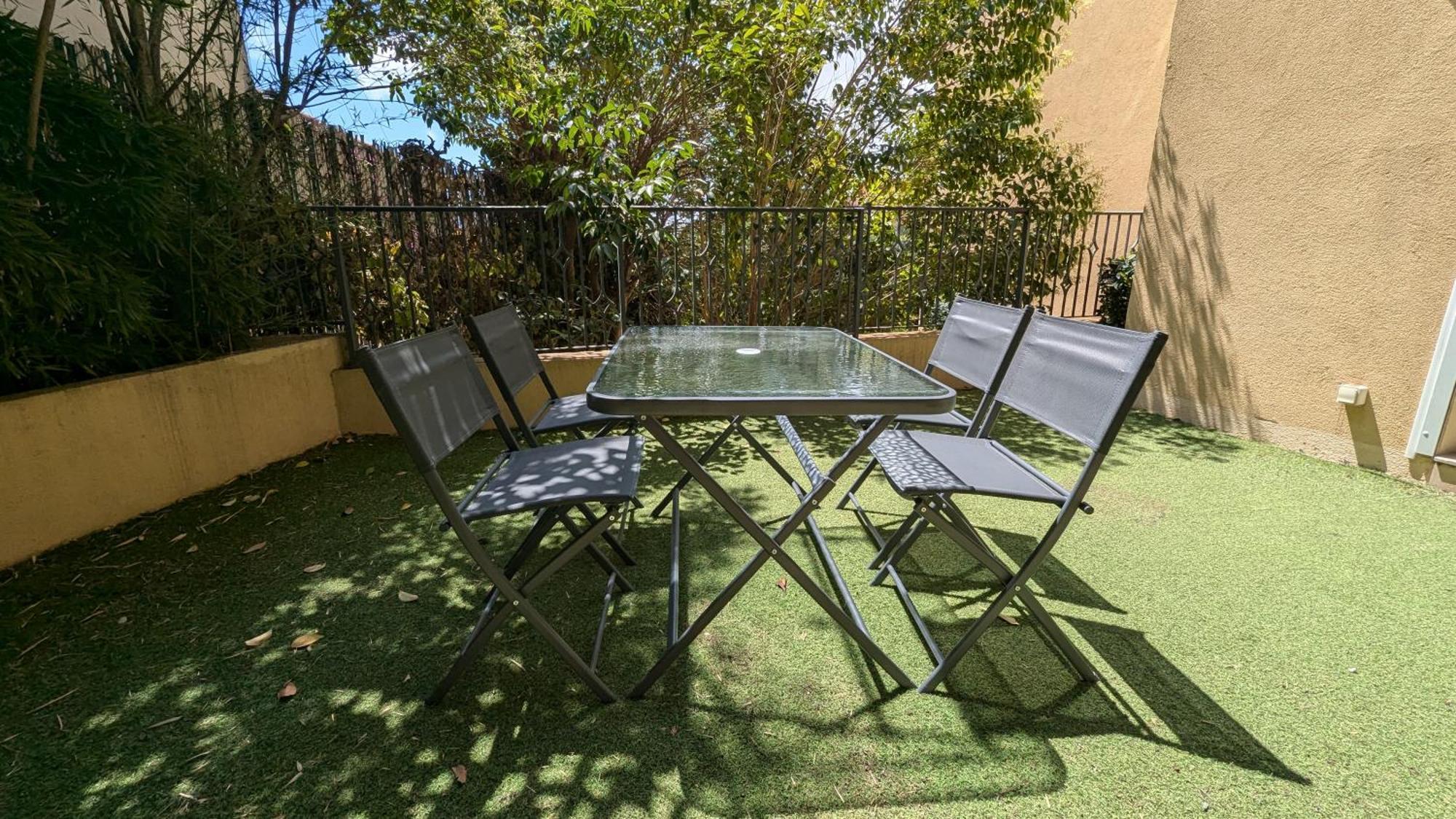 Les Volets Bleus Apartment Ница Екстериор снимка